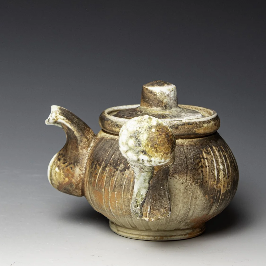 Jason Hess - Side Handle Teapot - jhe047 — In Tandem Gallery